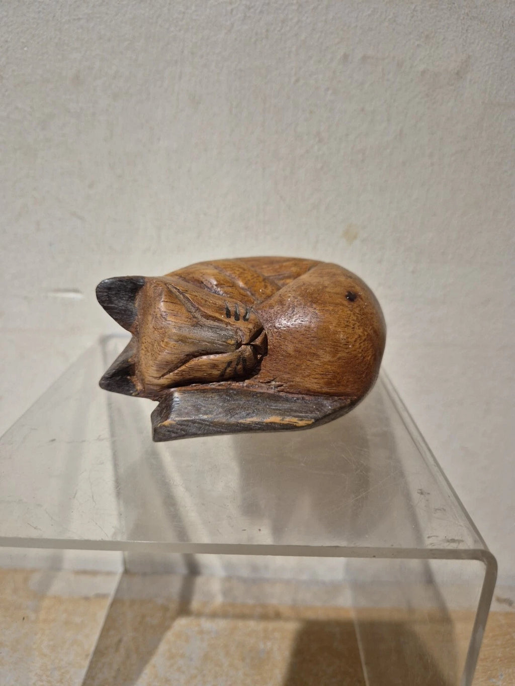 Wooden Cat Curled Up Sleeping Figurine Ornament Paperweight Figure